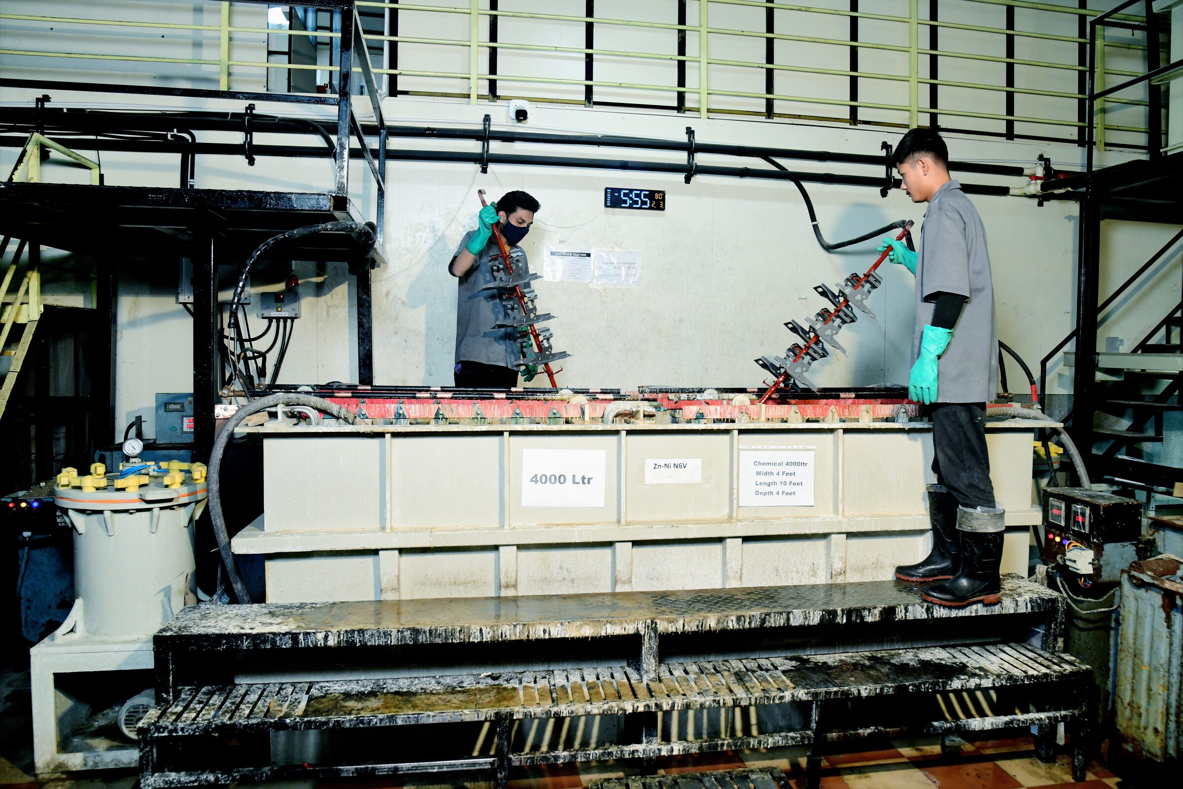 4000L Zn-Ni plating vat — Technocrats India
